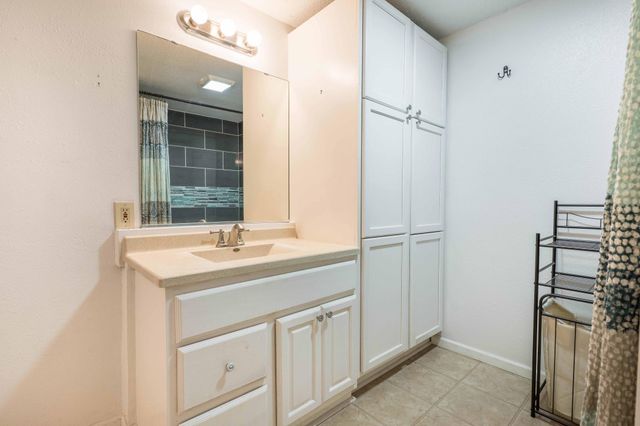 414 W Maple Avenue, Fergus Falls, MN 56537