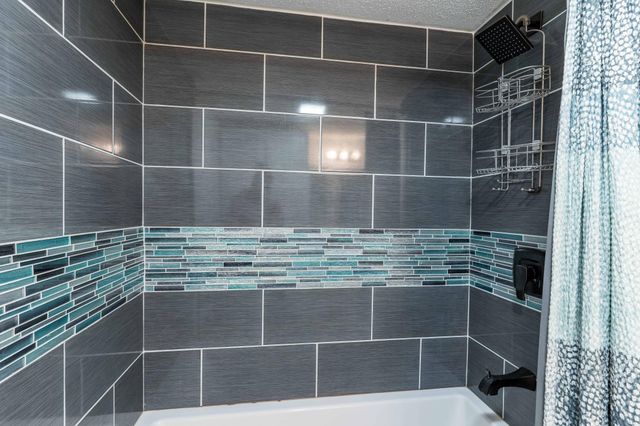 414 W Maple Avenue, Fergus Falls, MN 56537