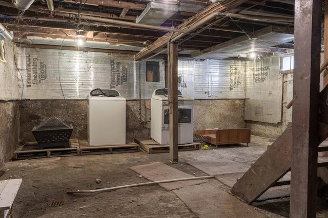 414 W Maple Avenue, Fergus Falls, MN 56537