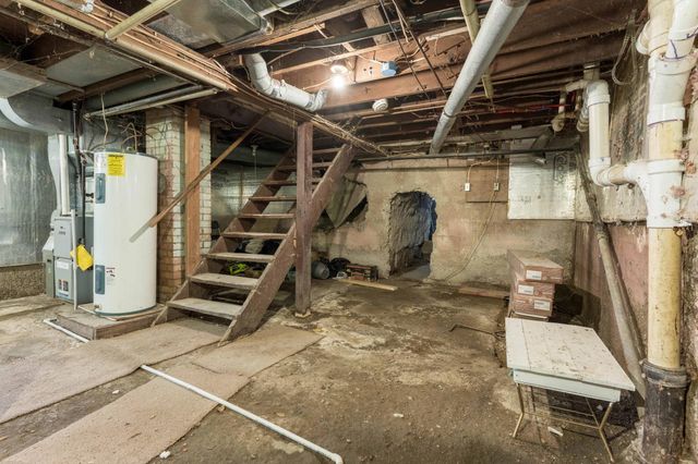 414 W Maple Avenue, Fergus Falls, MN 56537