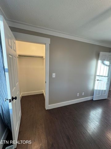 137 Virgle Circle, Tazewell, TN 37879