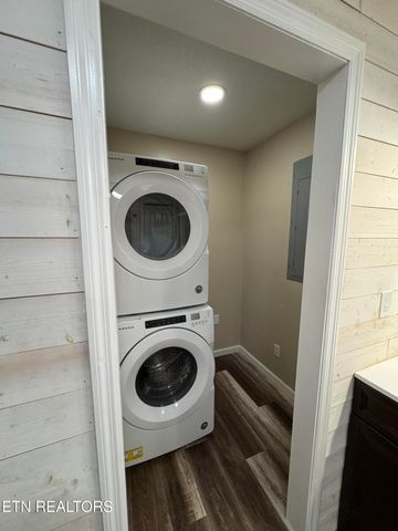 137 Virgle Circle, Tazewell, TN 37879