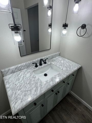 137 Virgle Circle, Tazewell, TN 37879