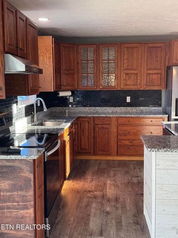 137 Virgle Circle, Tazewell, TN 37879