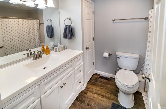 2227 W virginia Street, Evansville, IN 47712