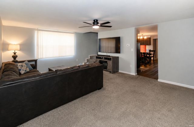 2227 W virginia Street, Evansville, IN 47712