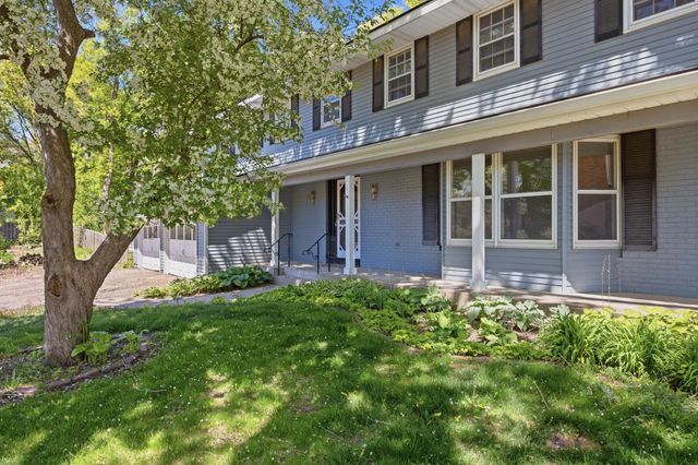 5916 Amy Drive, Edina, MN 55436
