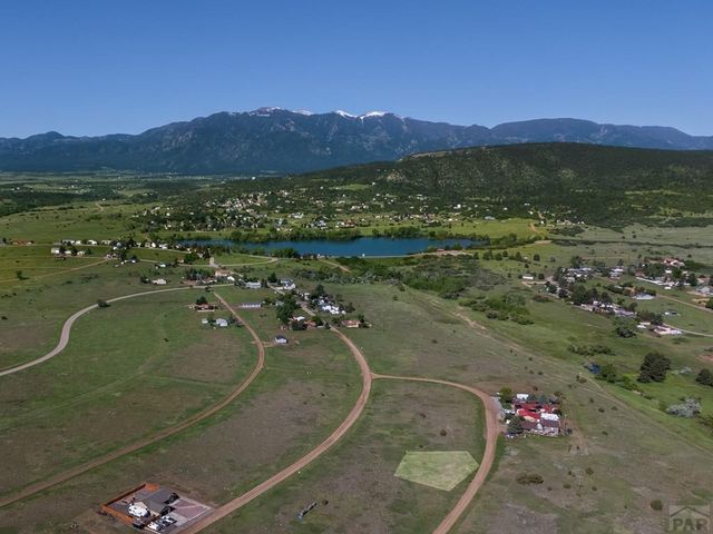 1111 Trinchera Dr, Colorado City, CO 81004