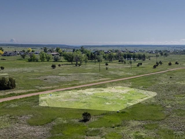 1111 Trinchera Dr, Colorado City, CO 81004