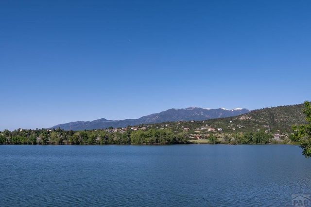 1111 Trinchera Dr, Colorado City, CO 81004