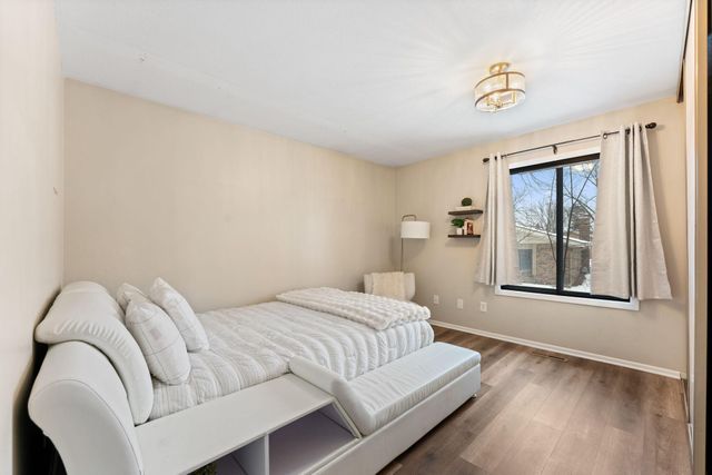 14865 19th Avenue N, Plymouth, MN 55447