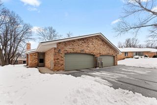 14865 19th Avenue N, Plymouth, MN 55447