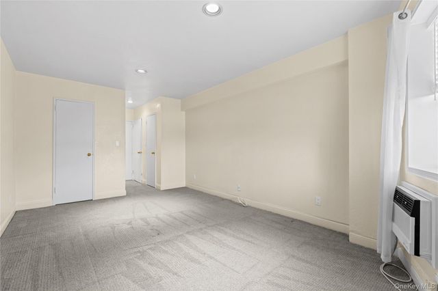 750 Shore Road 2G, Long Beach, NY 11561