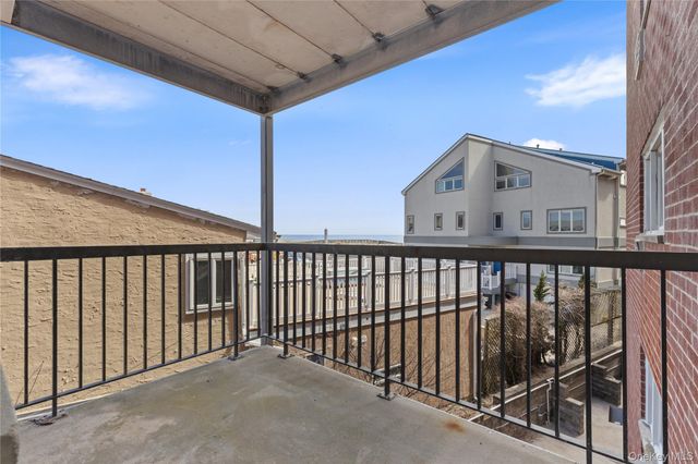 750 Shore Road 2G, Long Beach, NY 11561