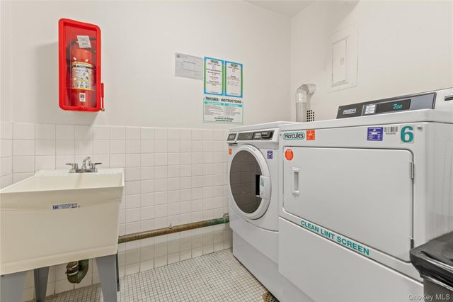 750 Shore Road 2G, Long Beach, NY 11561