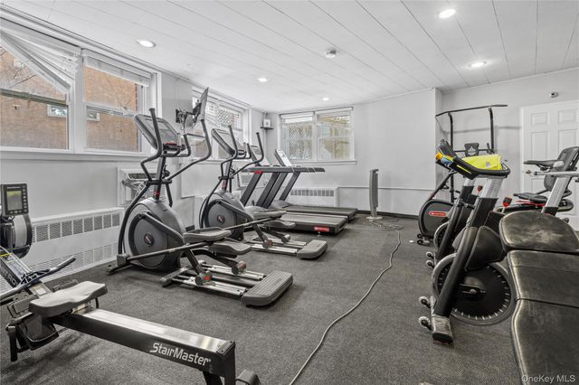 750 Shore Road 2G, Long Beach, NY 11561