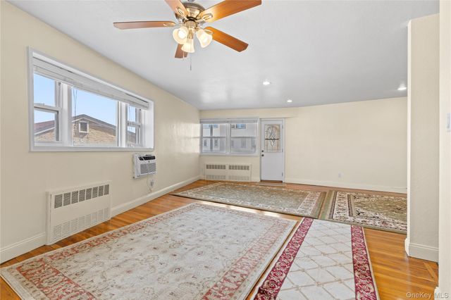 750 Shore Road 2G, Long Beach, NY 11561