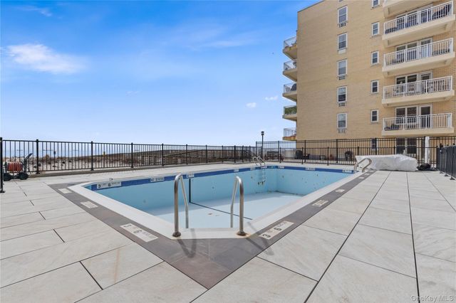 750 Shore Road 2G, Long Beach, NY 11561