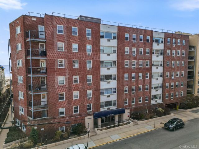 750 Shore Road 2G, Long Beach, NY 11561