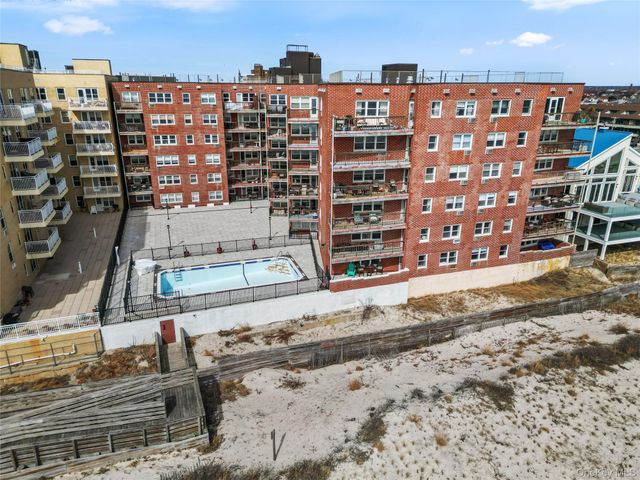750 Shore Road 2G, Long Beach, NY 11561