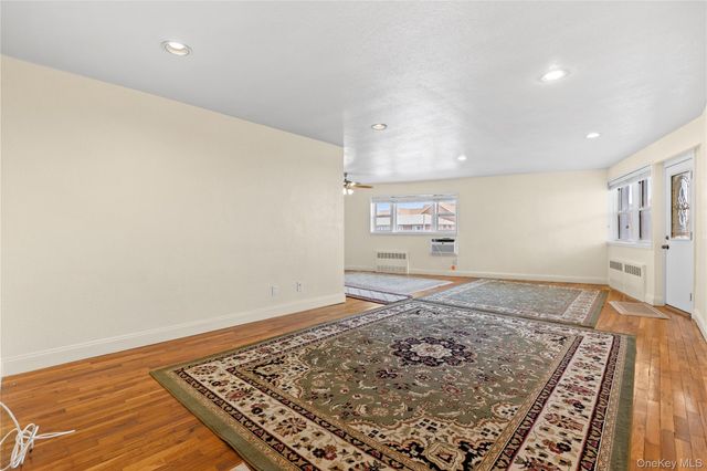 750 Shore Road 2G, Long Beach, NY 11561