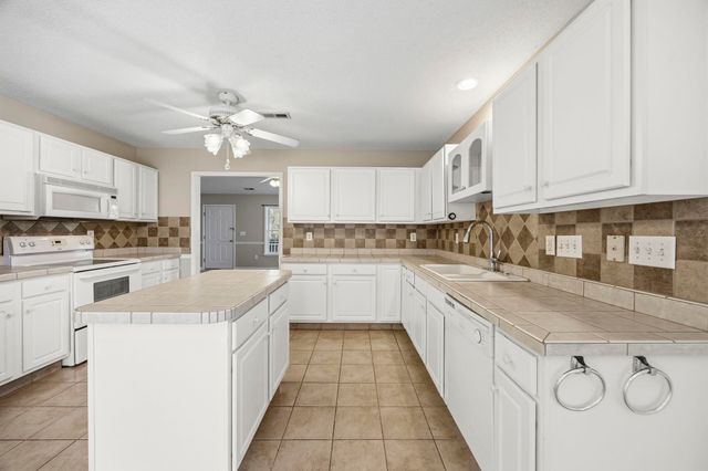 2208 Seaford Dr., Longs, SC 29568