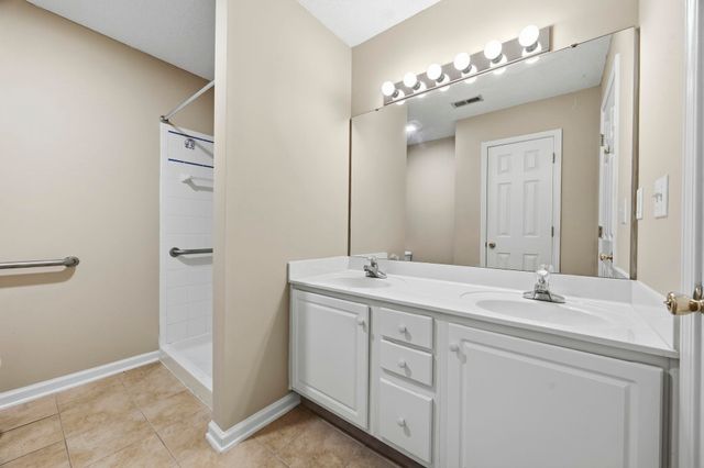 2208 Seaford Dr., Longs, SC 29568