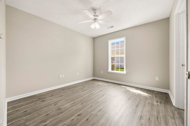 2208 Seaford Dr., Longs, SC 29568
