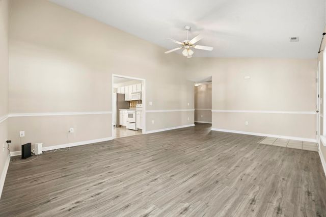 2208 Seaford Dr., Longs, SC 29568