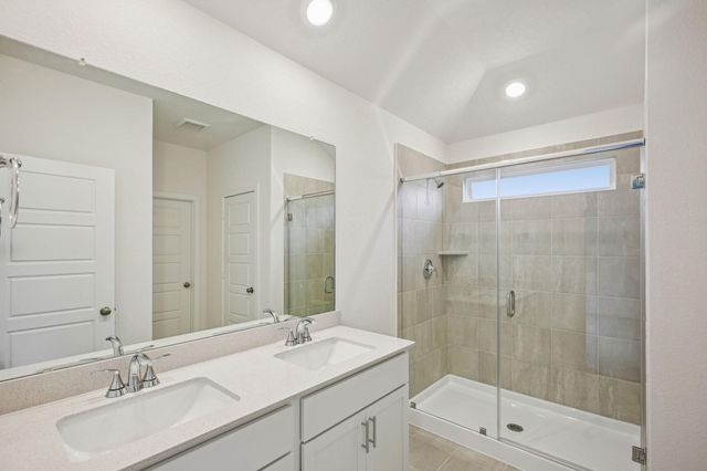 5120 Redbud Valley Drive, Pearland, TX 77584