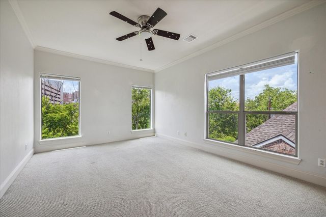 6830 Staffordshire Boulevard, Houston, TX 77030