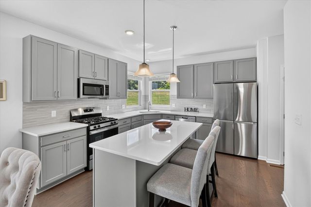 2747 Salt Springs Drive, Saline, MI 48176