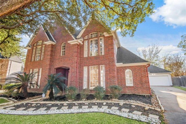 8411 Rockford Hall Drive, Spring, TX 77379