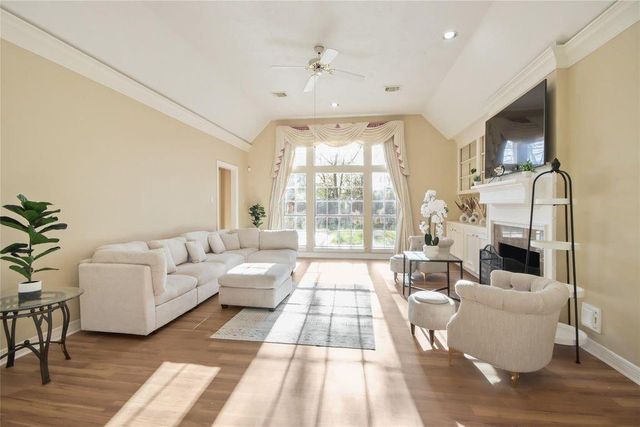 8411 Rockford Hall Drive, Spring, TX 77379