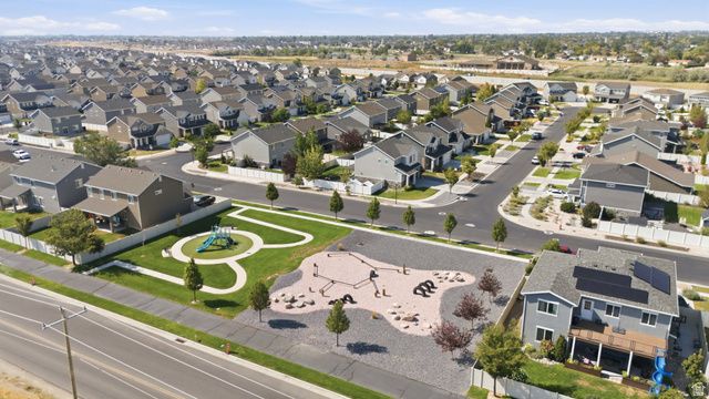 3603 S CLEARWATER WAY, Syracuse, UT 84075