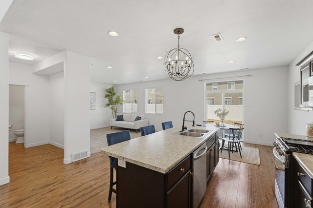 3603 S CLEARWATER WAY, Syracuse, UT 84075