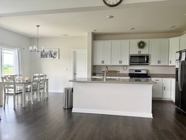 149 Highland Knoll, Bargersville, IN 46106