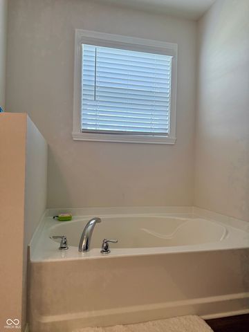 149 Highland Knoll, Bargersville, IN 46106