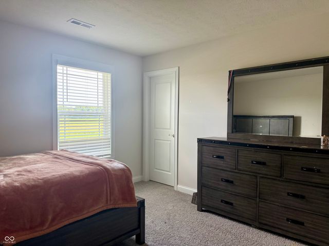 149 Highland Knoll, Bargersville, IN 46106