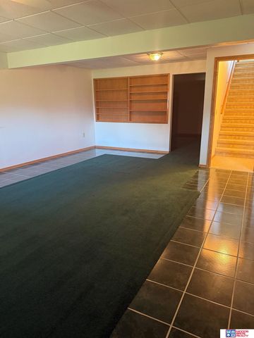6559 Cascade Drive, Lincoln, NE 68504