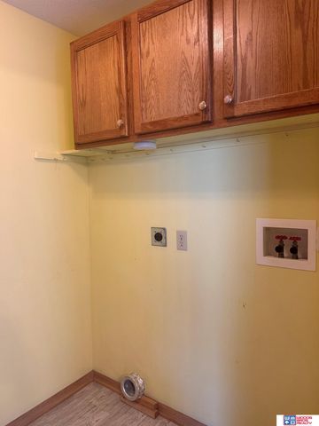 6559 Cascade Drive, Lincoln, NE 68504