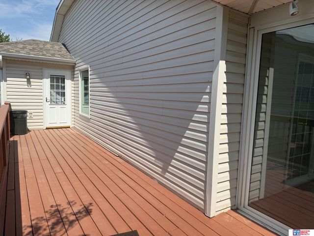 6559 Cascade Drive, Lincoln, NE 68504