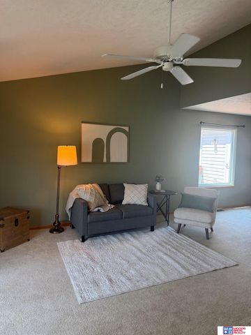 6559 Cascade Drive, Lincoln, NE 68504