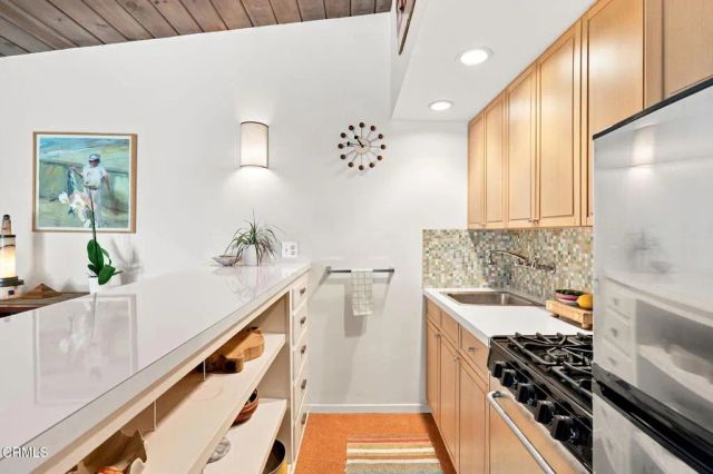 1245-1247 Devon Lane, Ventura, CA 93001