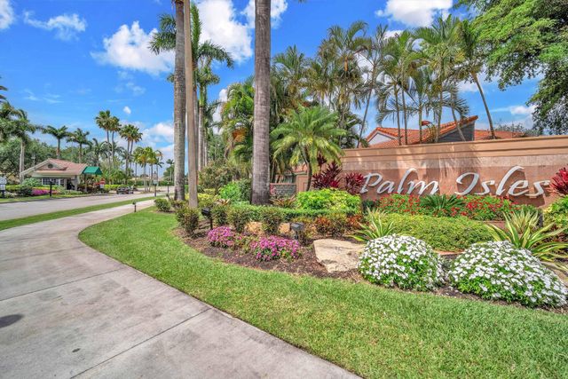 9883 Harbour Lake Cir, Boynton Beach, FL 33437