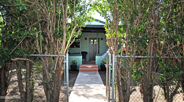 367 Pennsylvania Avenue, Patagonia, AZ 85624