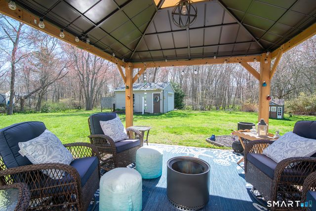 35 Stewart Road, Stonington, CT 06379
