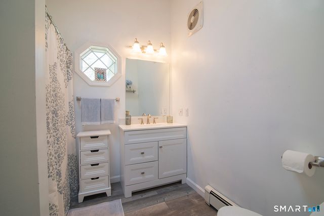 35 Stewart Road, Stonington, CT 06379