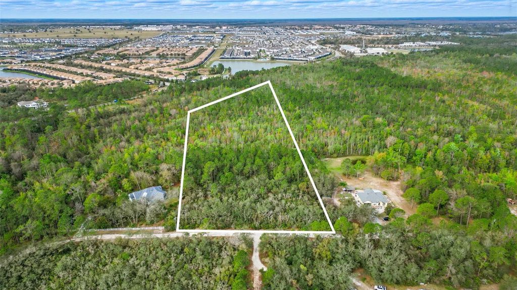 THACKER TRAIL, Kissimmee, FL 34747