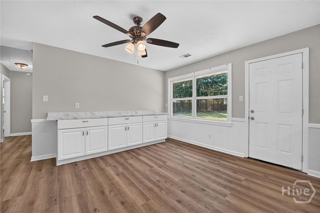 1907 E 63rd Street, Savannah, GA 31404